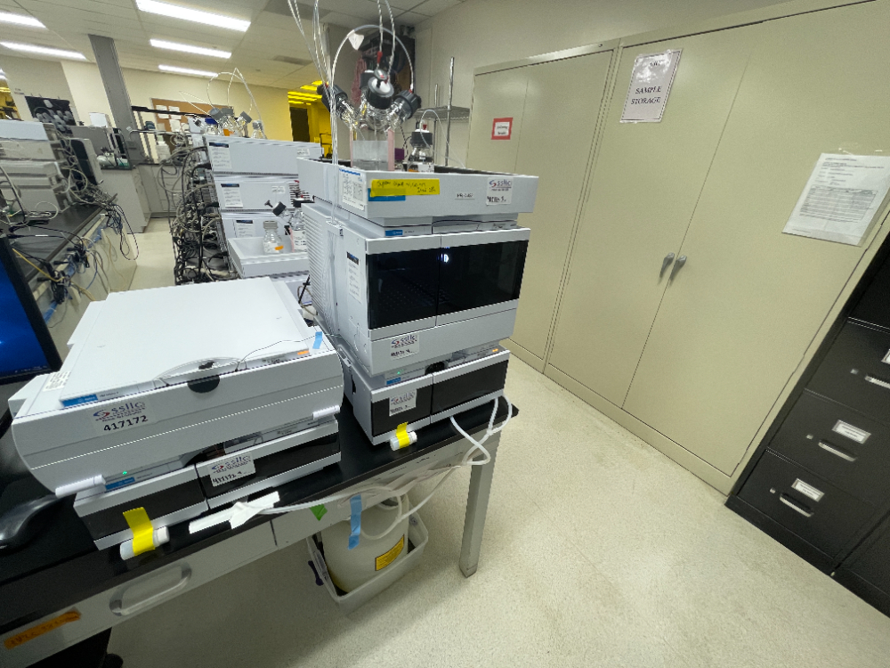 Image of Agilent 1260 Infinity II HPLC with DAD and Autosampler